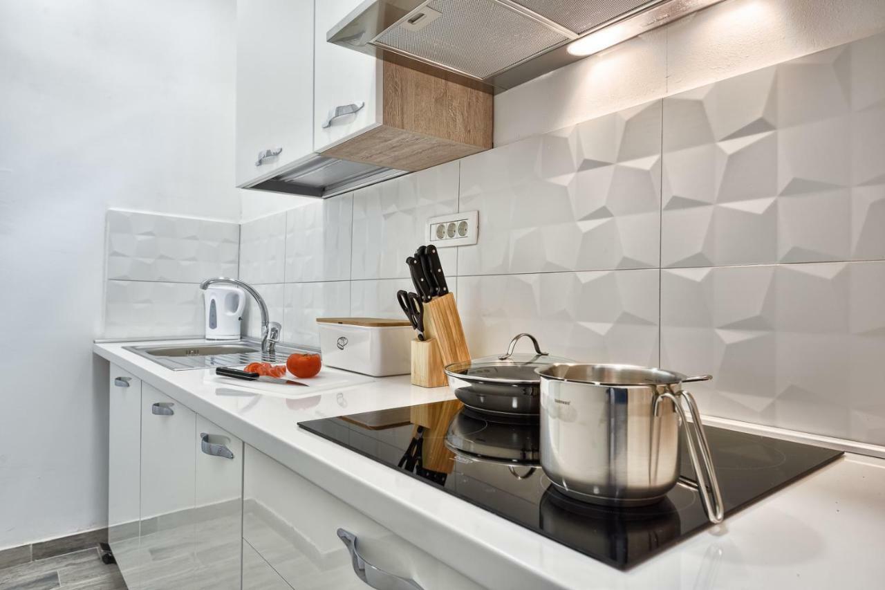 Apartment 20M From Arena Пула Экстерьер фото